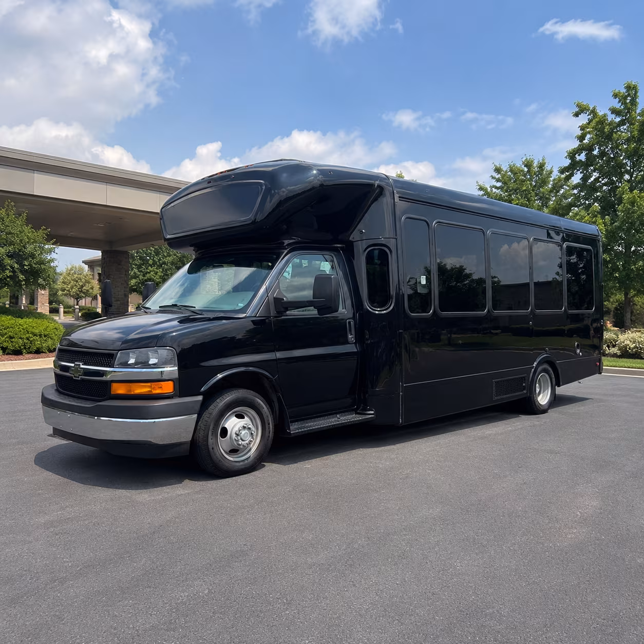 18 Passenger Party Bus Exterior