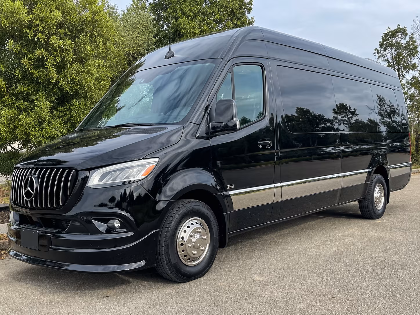 Daytona Beach Wedding Transportation & Shuttle Service